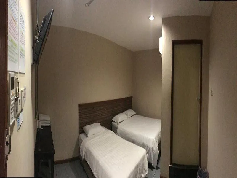 Iskandar Sinsuran Guesthouse Kota Kinabalu