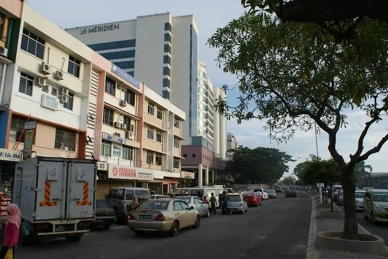 Iskandar Sinsuran Guesthouse Kota Kinabalu 2*,